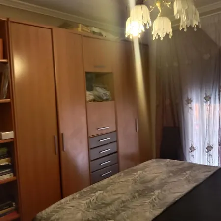 Privada Con Cocina Salon Y Terraza Piso Compartido Apartment *
